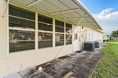 201 Country Lane #B, Boynton Beach, FL 33435 - Photo 25