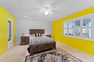 201 Country Ln, Boynton Beach, FL 33435 - Photo 17