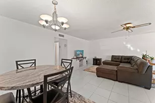 201 Country Ln, Boynton Beach, FL 33435 - Photo 9