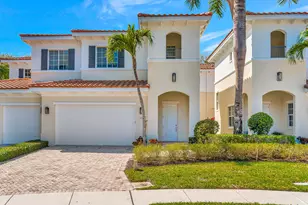 359 Chambord Terrace, Palm Beach Gardens, FL 33410 - Photo 3