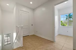 359 Chambord Terrace, Palm Beach Gardens, FL 33410 - Photo 7