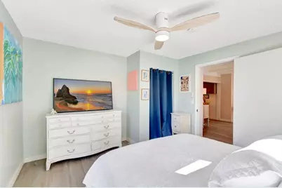 237 SW 3rd Avenue, Delray Beach, FL 33444 - Photo 23