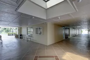 2960 Ashley Dr E, West Palm Beach, FL 33415 - Photo 41