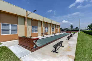2960 Ashley Dr E, West Palm Beach, FL 33415 - Photo 23