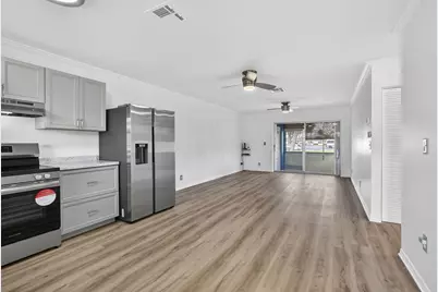 2960 Ashley Drive E #D, West Palm Beach, FL 33415 - Photo 5