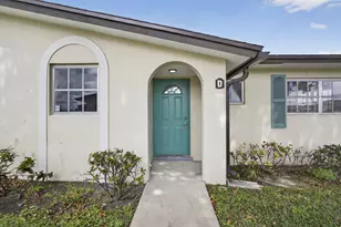2960 Ashley Dr E, West Palm Beach, FL 33415 - Photo 3