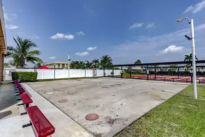 2960 Ashley Drive E #D, West Palm Beach, FL 33415 - Photo 45