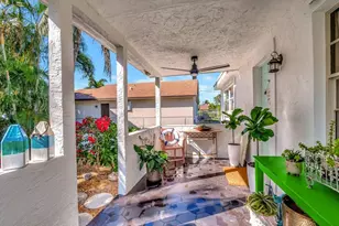 237 SW 3rd Ave, Delray Beach, FL 33444 - Photo 7