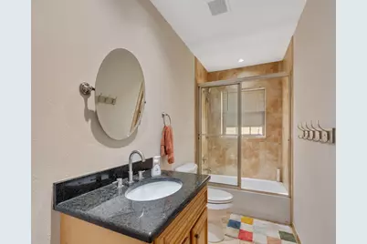 1304 32nd Avenue SW, Vero Beach, FL 32968 - Photo 17