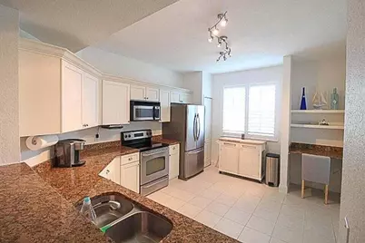 11018 Legacy Drive #104, Palm Beach Gardens, FL 33410 - Photo 5