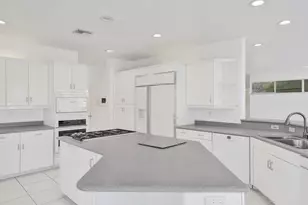 807 Coventry St, Boca Raton, FL 33487 - Photo 41