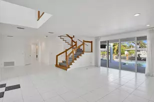 807 Coventry St, Boca Raton, FL 33487 - Photo 13