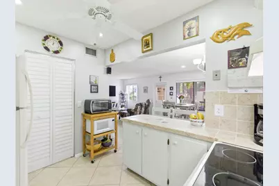 331 Knotty Pine Circle #D-2, Greenacres, FL 33463 - Photo 21