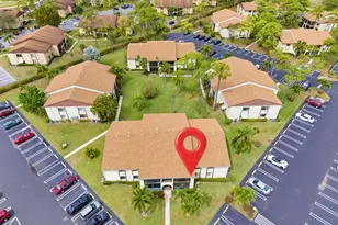 331 Knotty Pine Cir, Greenacres, FL 33463 - Photo 33