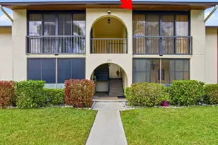 331 Knotty Pine Cir, Greenacres, FL 33463 - Photo 5