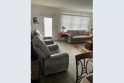 2052 Cornwall C #2052, Boca Raton, FL 33434 - Photo 3