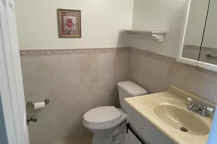 705 Lori Dr, Palm Springs, FL 33461 - Photo 19