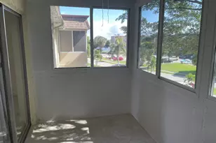 705 Lori Dr, Palm Springs, FL 33461 - Photo 25