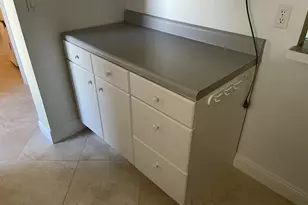 705 Lori Dr, Palm Springs, FL 33461 - Photo 37