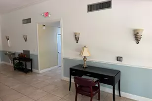 705 Lori Dr, Palm Springs, FL 33461 - Photo 37