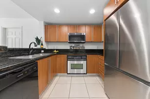 610 Clematis St, West Palm Beach, FL 33401 - Photo 3