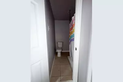 701 N 9th Street #B, Fort Pierce, FL 34950 - Photo 9