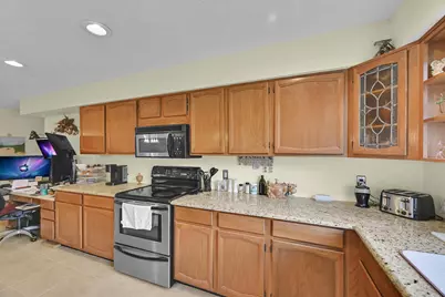 8690 Shadylake Lane, Fort Pierce, FL 34947 - Photo 9