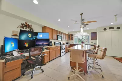 8690 Shadylake Lane, Fort Pierce, FL 34947 - Photo 11