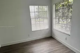 841 NW Riverside Dr, Port Saint Lucie, FL 34983 - Photo 9