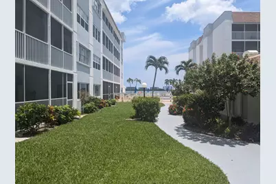 1516 S Lakeside Drive #218, Lake Worth Beach, FL 33460 - Photo 15