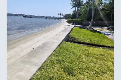 1516 S Lakeside Drive #218, Lake Worth Beach, FL 33460 - Photo 11