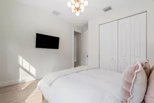 7606 S Olive Ave, West Palm Beach, FL 33405 - Photo 23