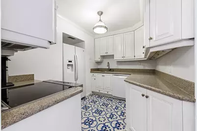 170 N Ocean Boulevard Boulevard #411, Palm Beach, FL 33480 - Photo 11