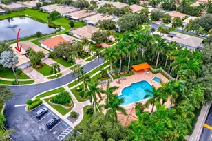 9848 Crescent View Dr S, Boynton Beach, FL 33437 - Photo 41