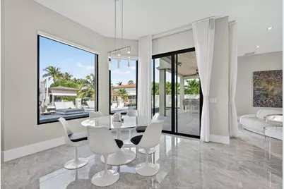 785 NE 70th Street, Boca Raton, FL 33487 - Photo 17