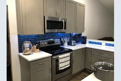 916 SE 5th Street, Stuart, FL 34994 - Photo 3