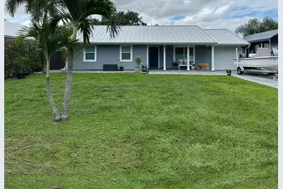 916 SE 5th Street, Stuart, FL 34994 - Photo 1