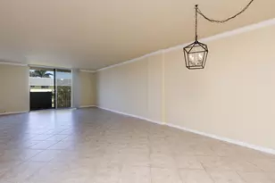 1000 Spanish River Rd, Boca Raton, FL 33432 - Photo 17
