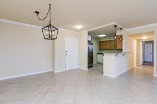 1000 Spanish River Rd, Boca Raton, FL 33432 - Photo 13