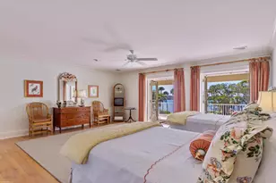 228 S Beach Rd, Jupiter Island, FL 33455 - Photo 23