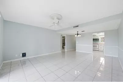 18081 SE Country Club Drive #3-23, Jupiter, FL 33469 - Photo 5