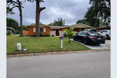 2405 Royal Palm Drive, Fort Pierce, FL 34982 - Photo 1