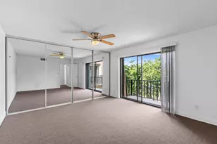 226 Alemeda Dr, Palm Springs, FL 33461 - Photo 19