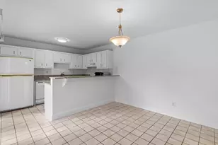 226 Alemeda Dr, Palm Springs, FL 33461 - Photo 7