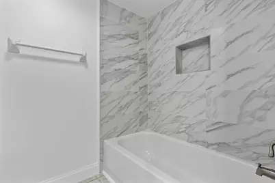 226 Alemeda Drive, Palm Springs, FL 33461 - Photo 17