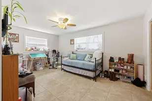 305 Circle E, Jupiter, FL 33458 - Photo 19