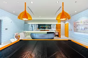 31 SE 6th St, Miami, FL 33131 - Photo 9