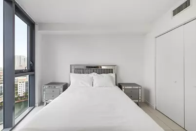 31 SE 6th Street #2601, Miami, FL 33131 - Photo 11