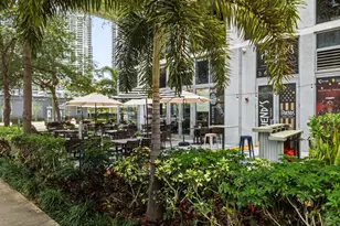 31 SE 6th St, Miami, FL 33131 - Photo 37