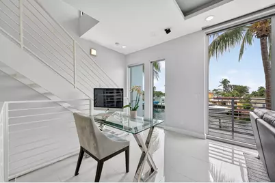 2743 NE 1st Street, Pompano Beach, FL 33062 - Photo 13